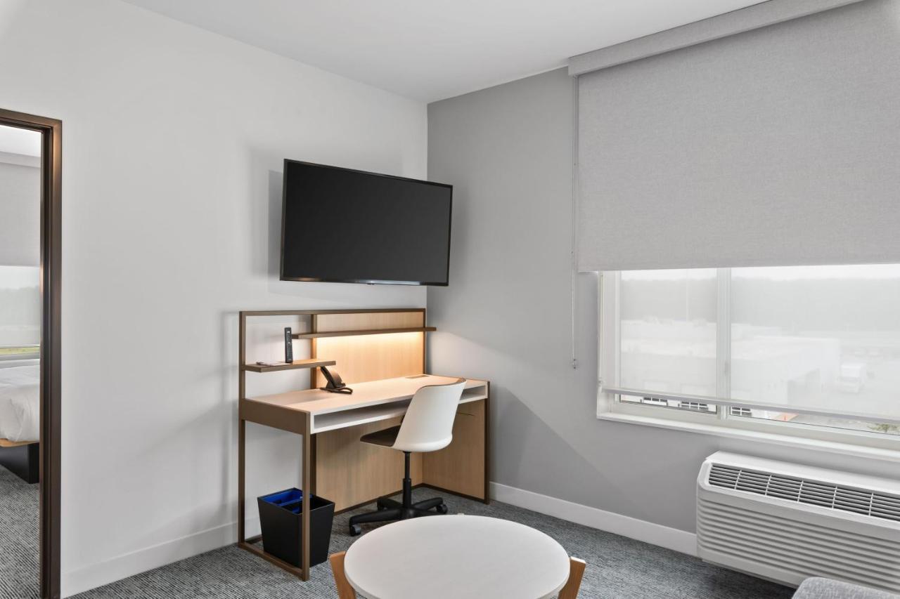Towneplace Suites By Marriott White Hall Exterior photo