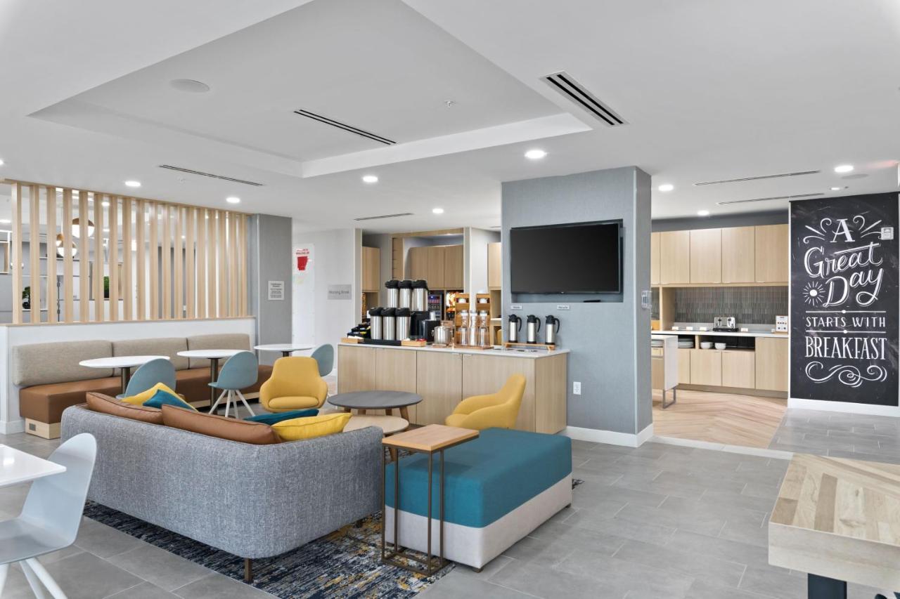 Towneplace Suites By Marriott White Hall Exterior photo